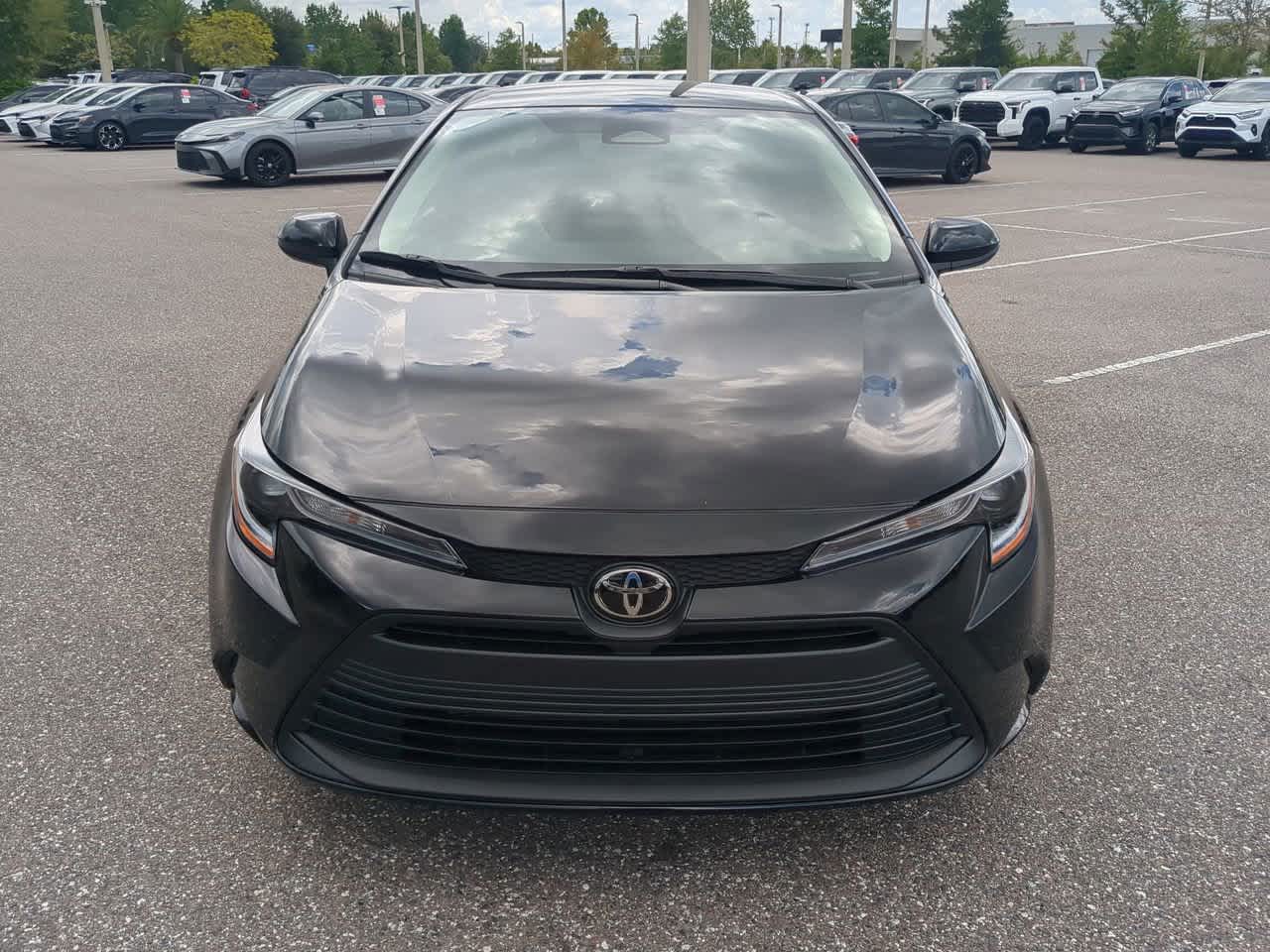 Thumbnail: 2025 Toyota Corolla - 9