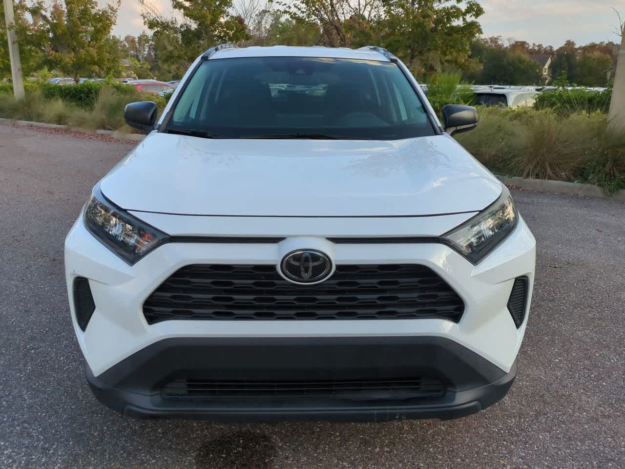 Thumbnail: 2020 Toyota RAV4 - 9