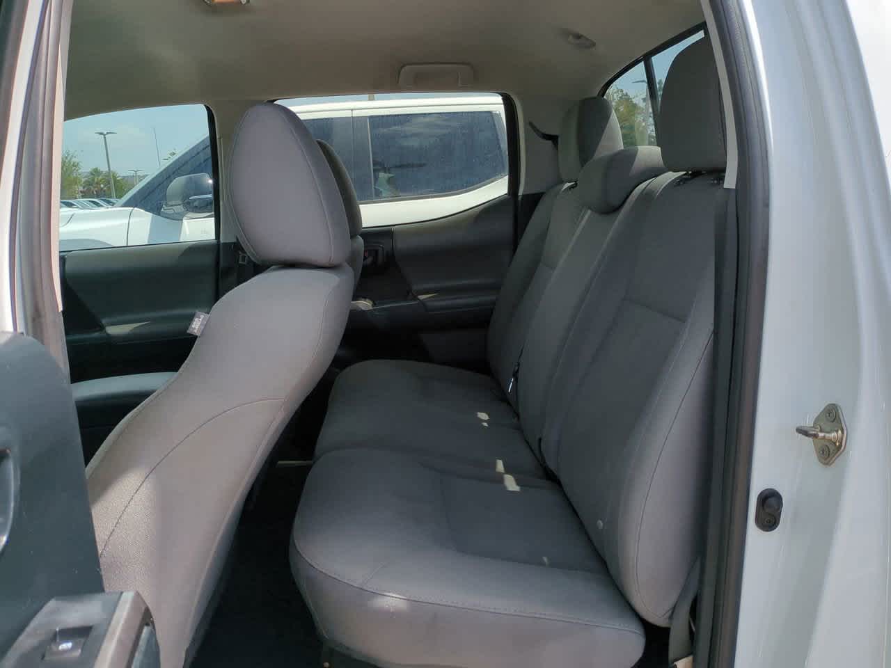 2017 Toyota Tacoma SR5 13