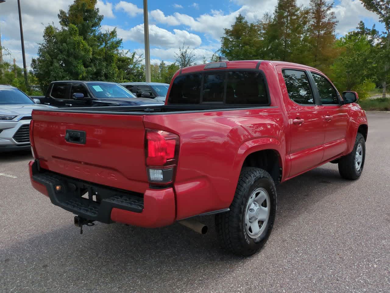 Thumbnail: 2020 Toyota Tacoma - 6