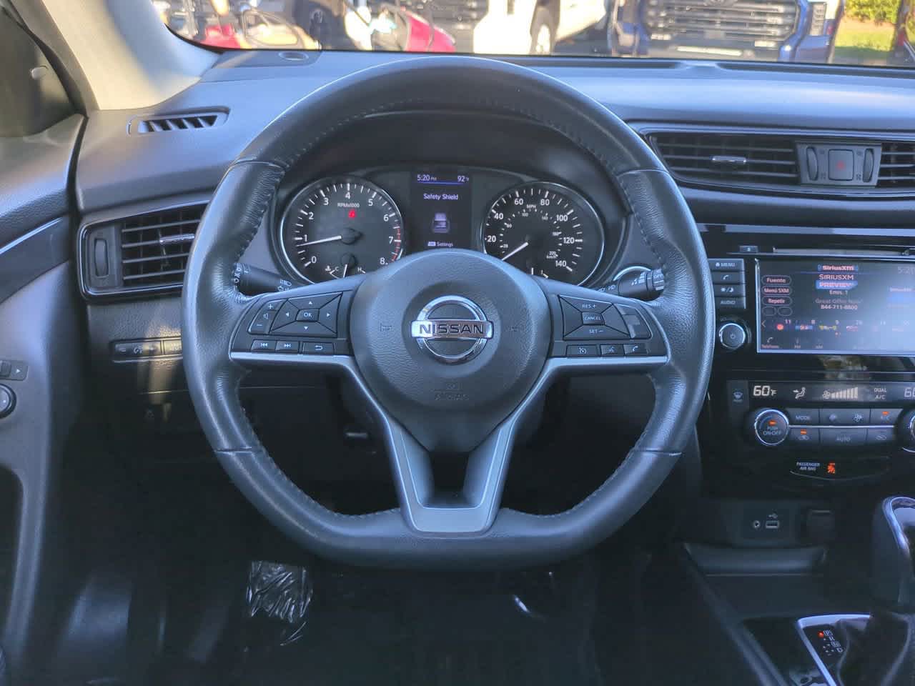 Thumbnail: 2018 Nissan Rogue - 14