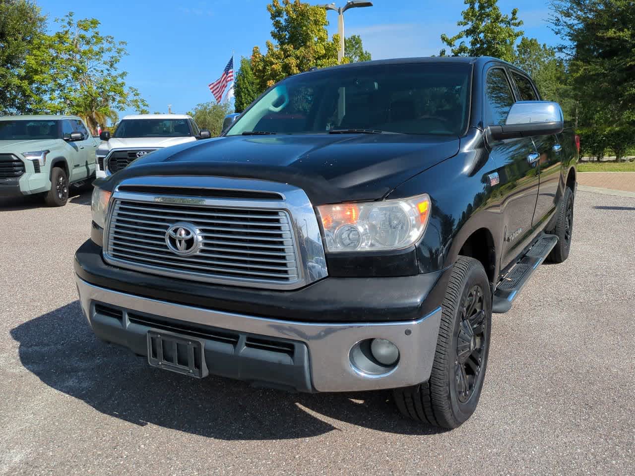 Thumbnail: 2011 Toyota Tundra - 2