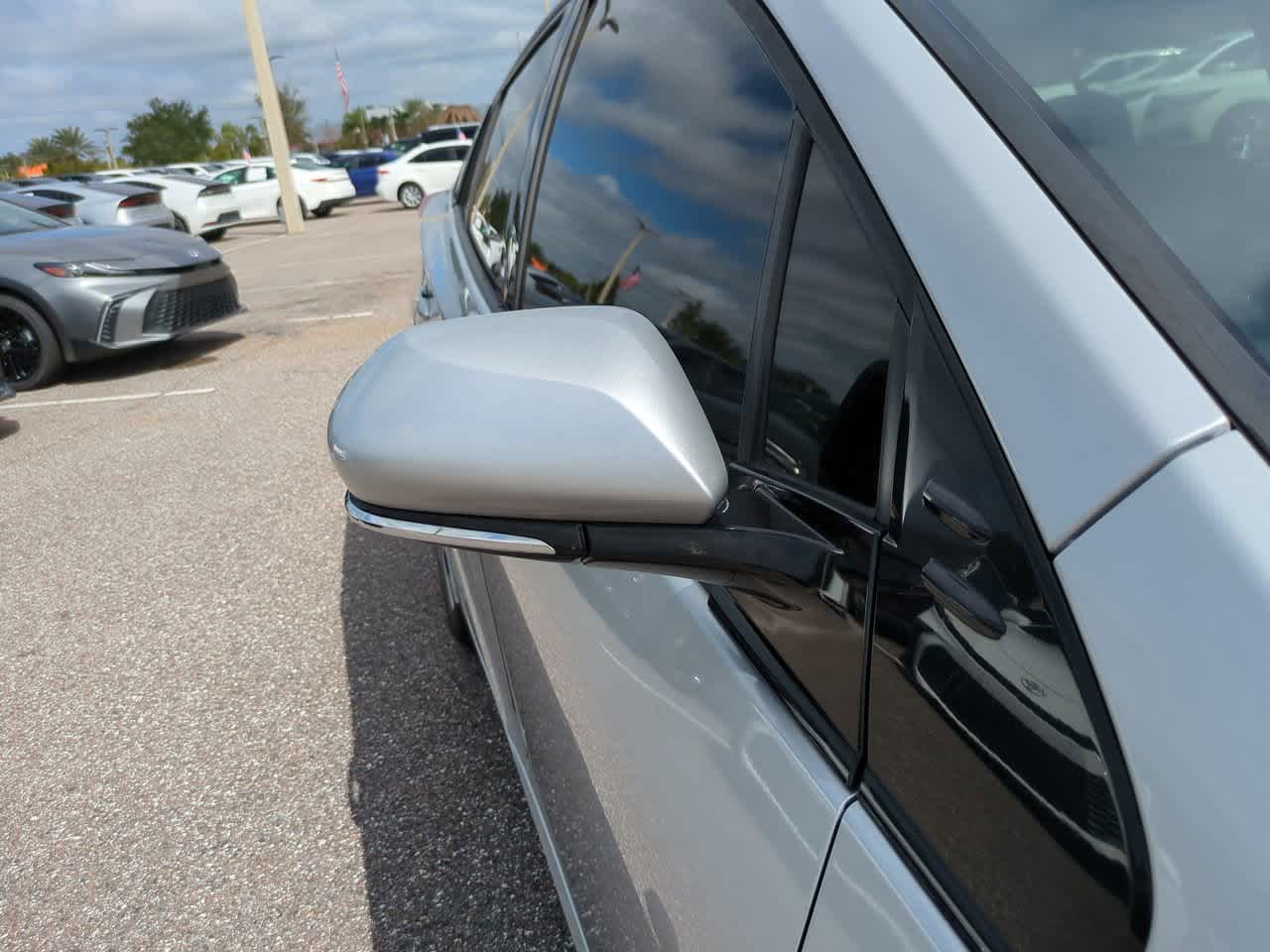 Thumbnail: 2017 Toyota Prius Prime - 12