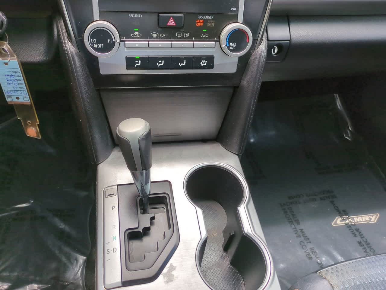 Thumbnail: 2013 Toyota Camry - 15