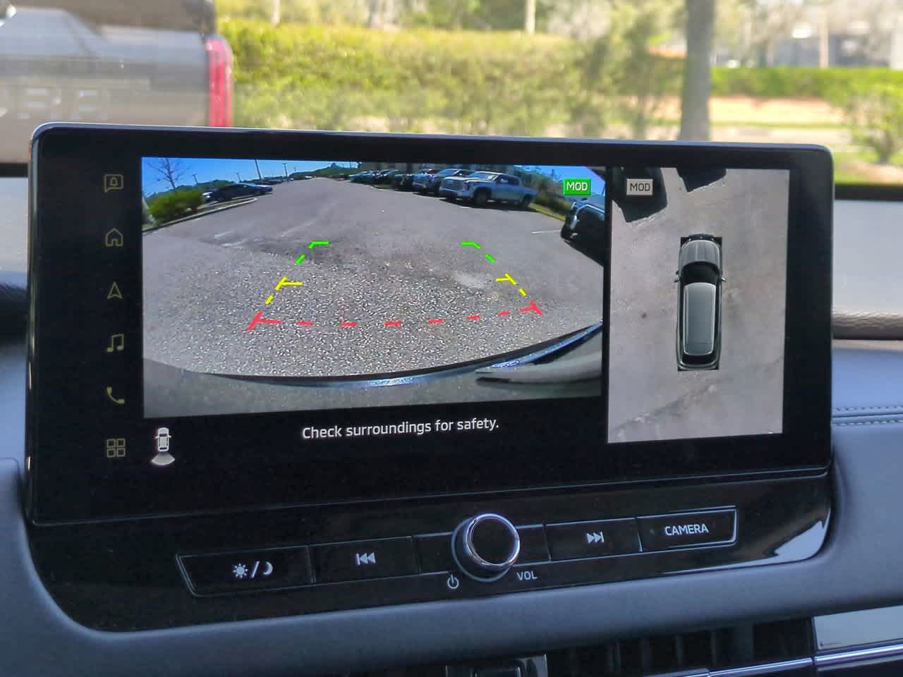 Thumbnail: 2025 Mitsubishi Outlander - 20