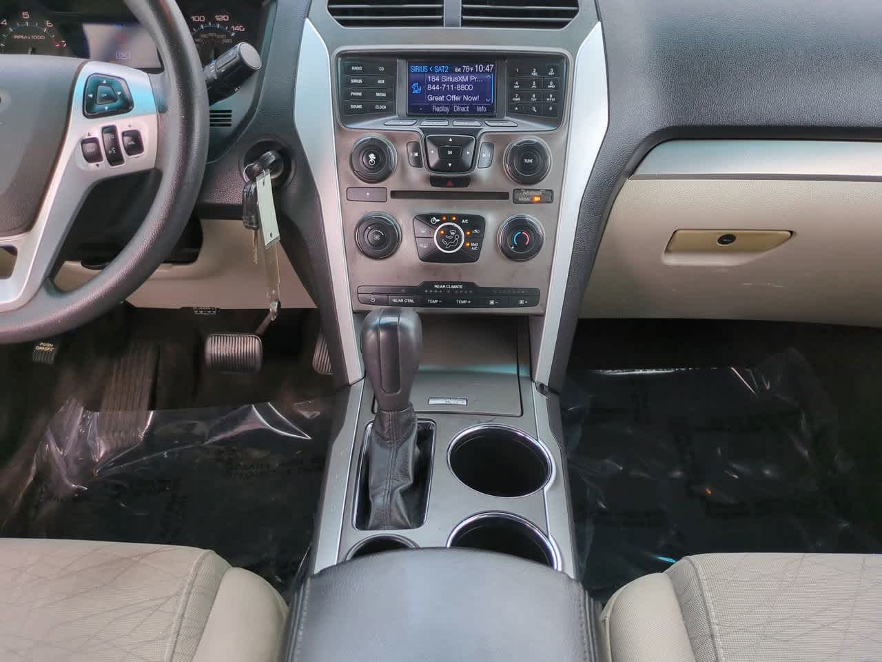 Thumbnail: 2013 Ford Explorer - 19