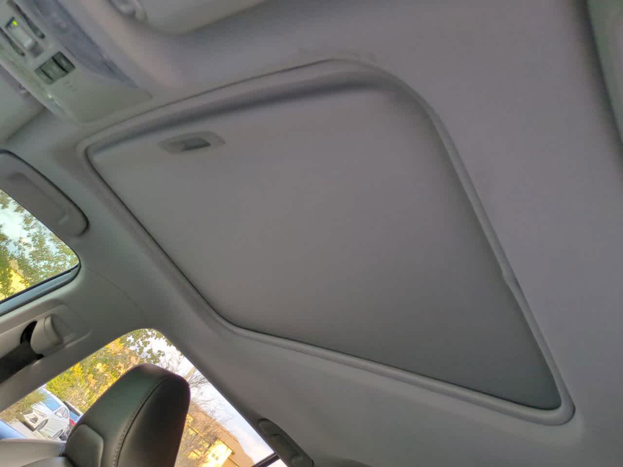 Thumbnail: 2020 Toyota RAV4 - 19