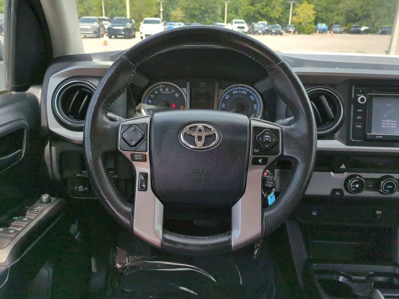2017 Toyota Tacoma SR5 15