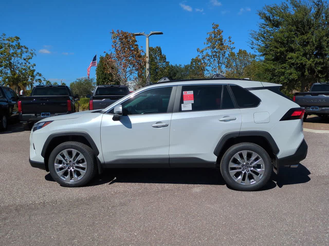 Thumbnail: 2025 Toyota RAV4 - 3