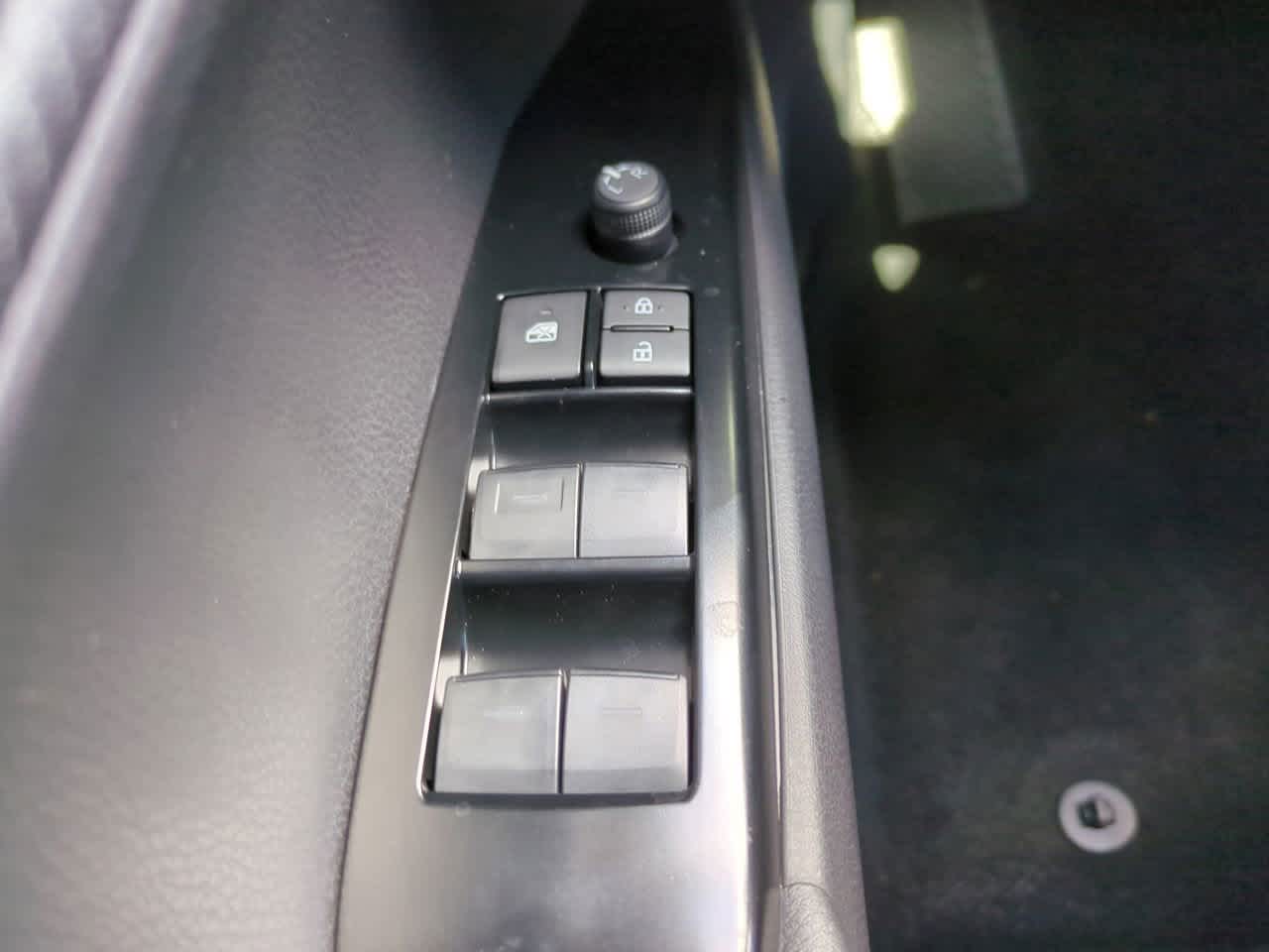 Thumbnail: 2026 Toyota Camry - 21