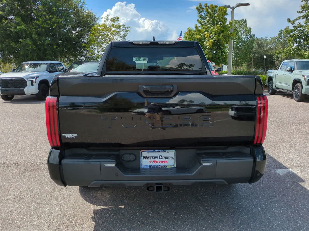 Thumbnail: 2022 Toyota Tundra - 5