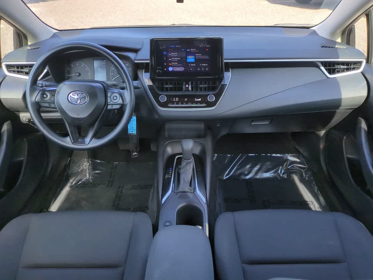 Thumbnail: 2025 Toyota Corolla - 14