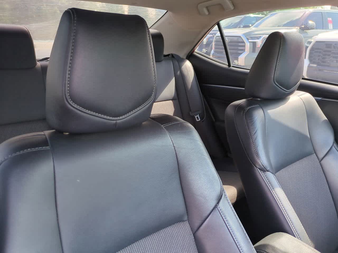 Thumbnail: 2015 Toyota Corolla - 7