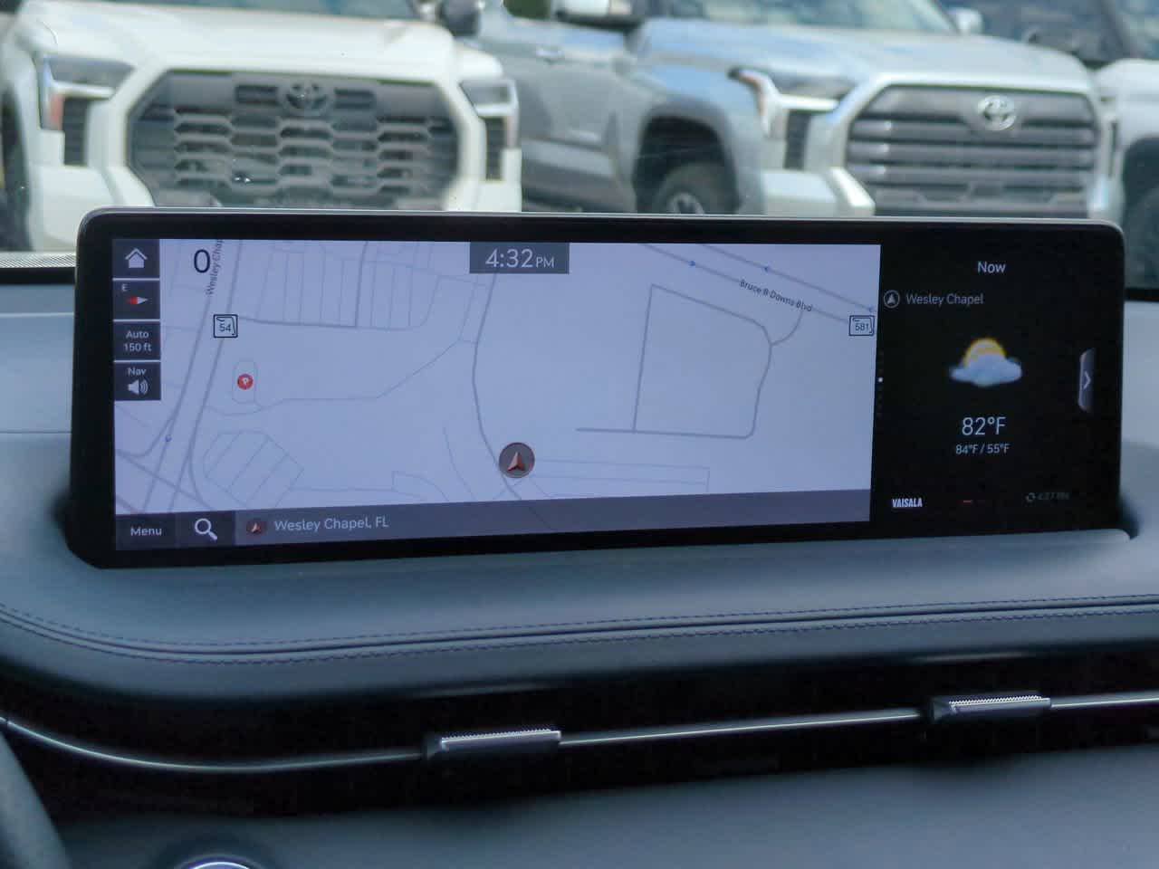 Thumbnail: 2023 Genesis GV70 - 21