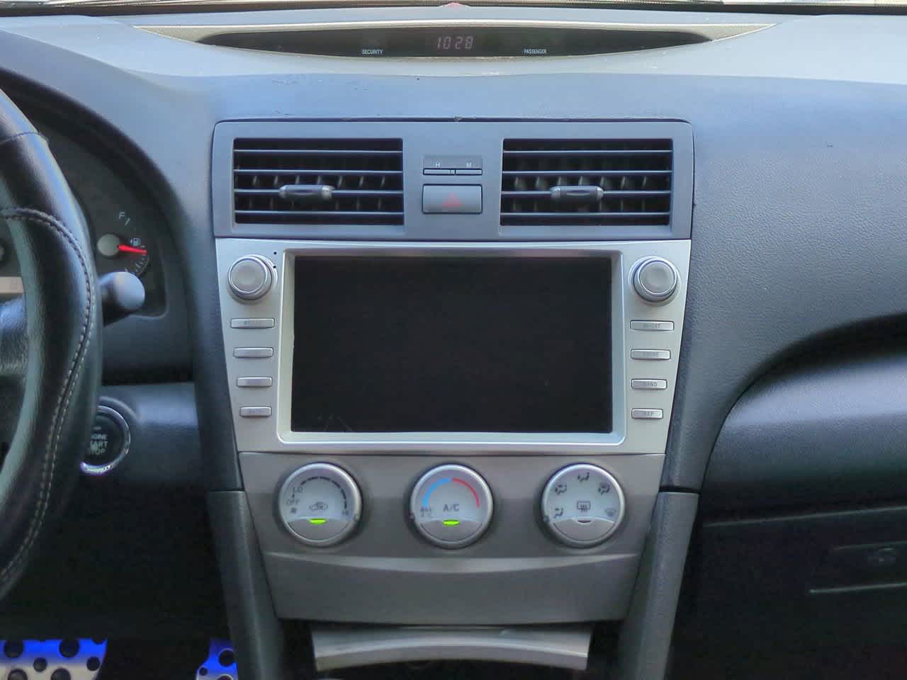 Thumbnail: 2010 Toyota Camry - 17