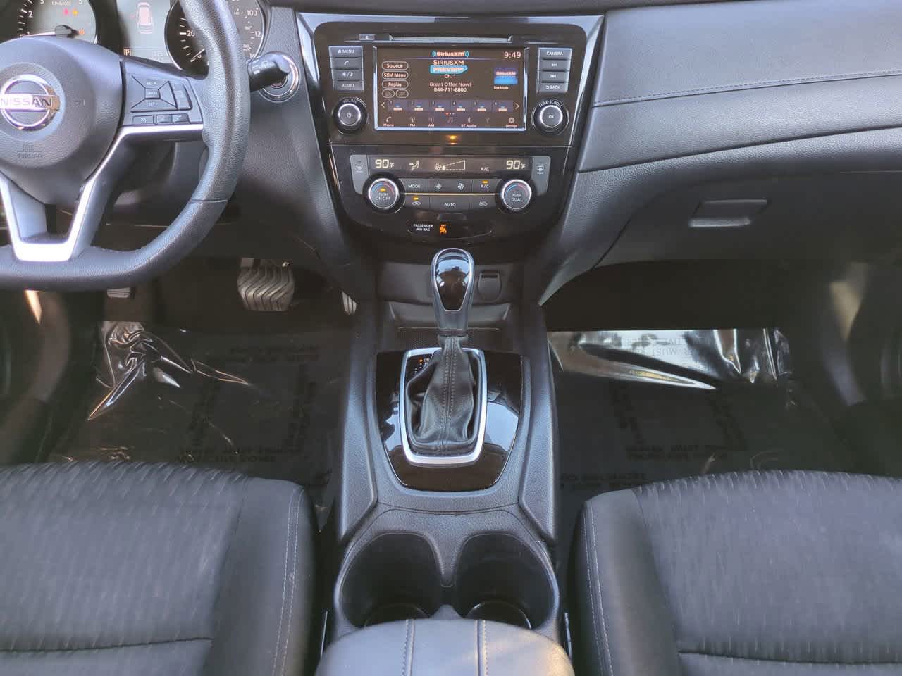 Thumbnail: 2019 Nissan Rogue - 18