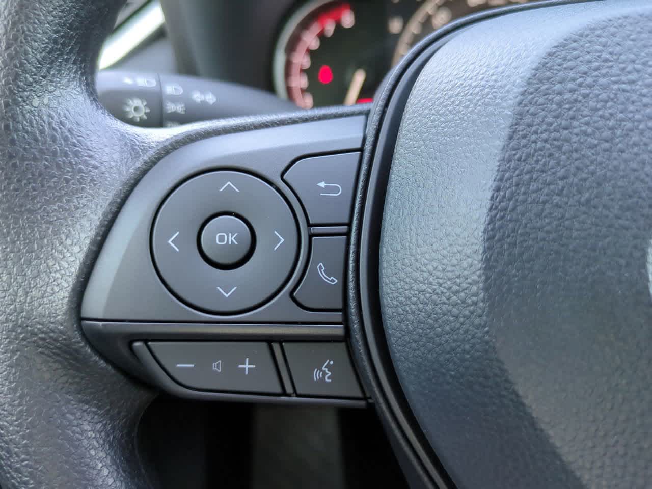 Thumbnail: 2025 Toyota RAV4 - 22