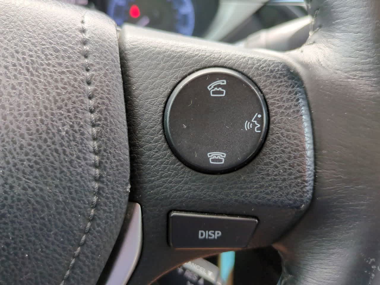 Thumbnail: 2015 Toyota Corolla - 23
