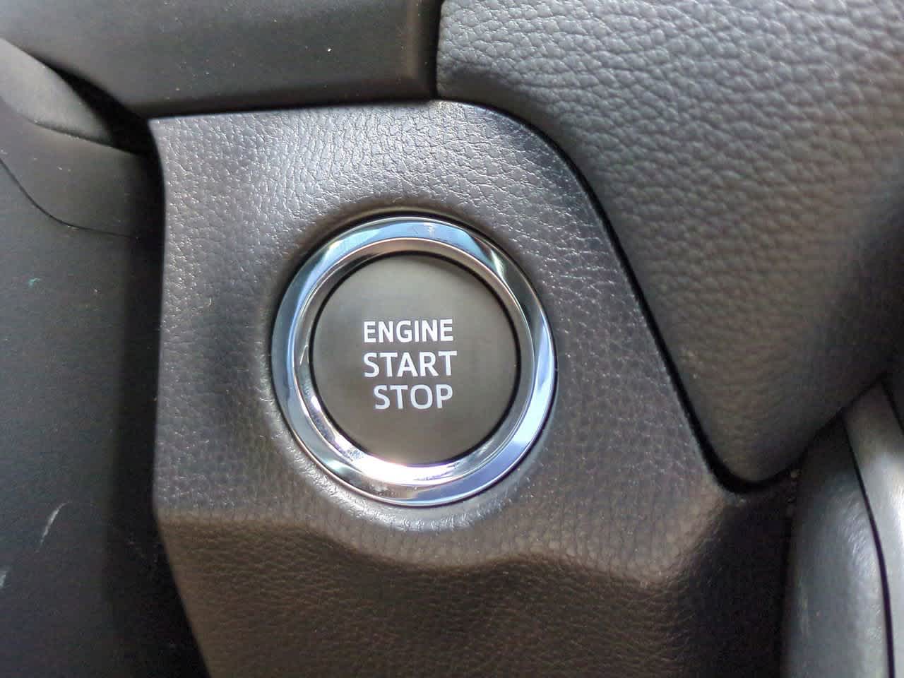 Thumbnail: 2025 Toyota RAV4 - 26