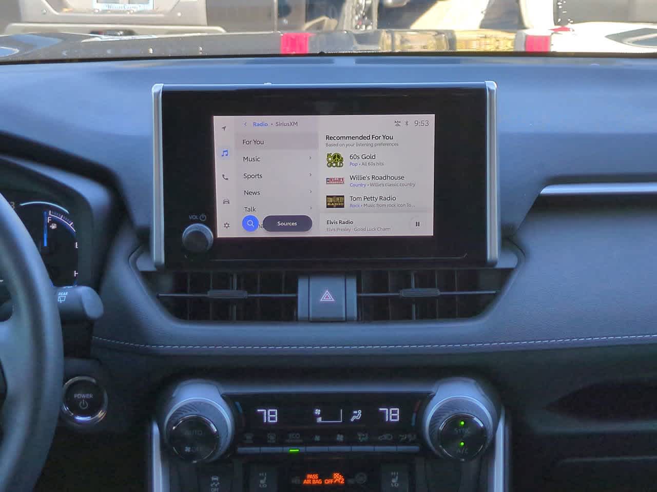 Thumbnail: 2024 Toyota RAV4 - 17