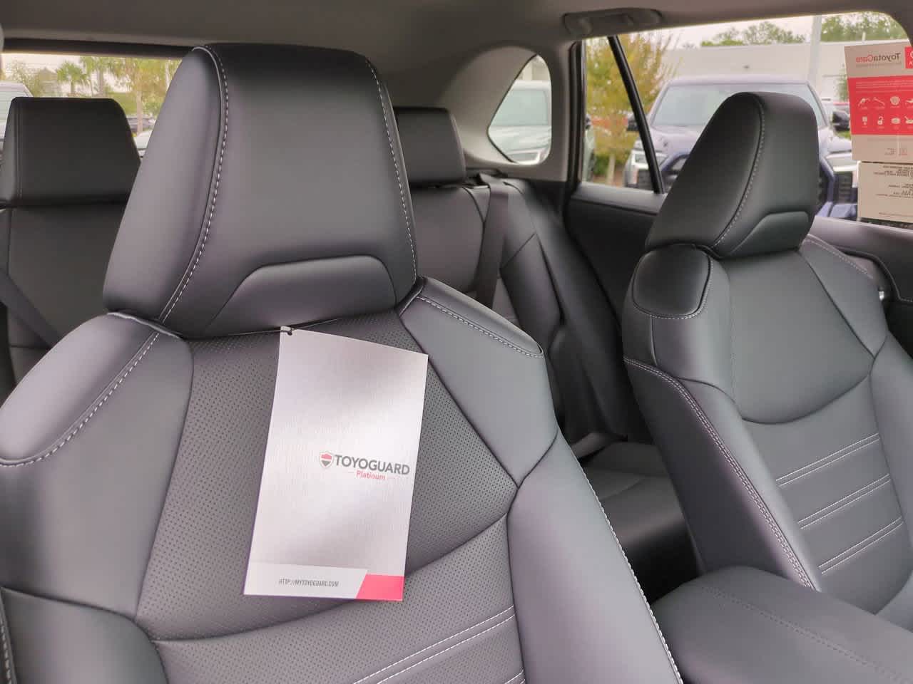 Thumbnail: 2025 Toyota RAV4 - 7