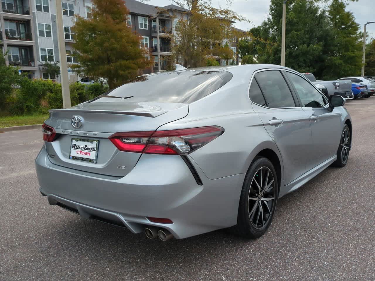 Thumbnail: 2023 Toyota Camry - 6
