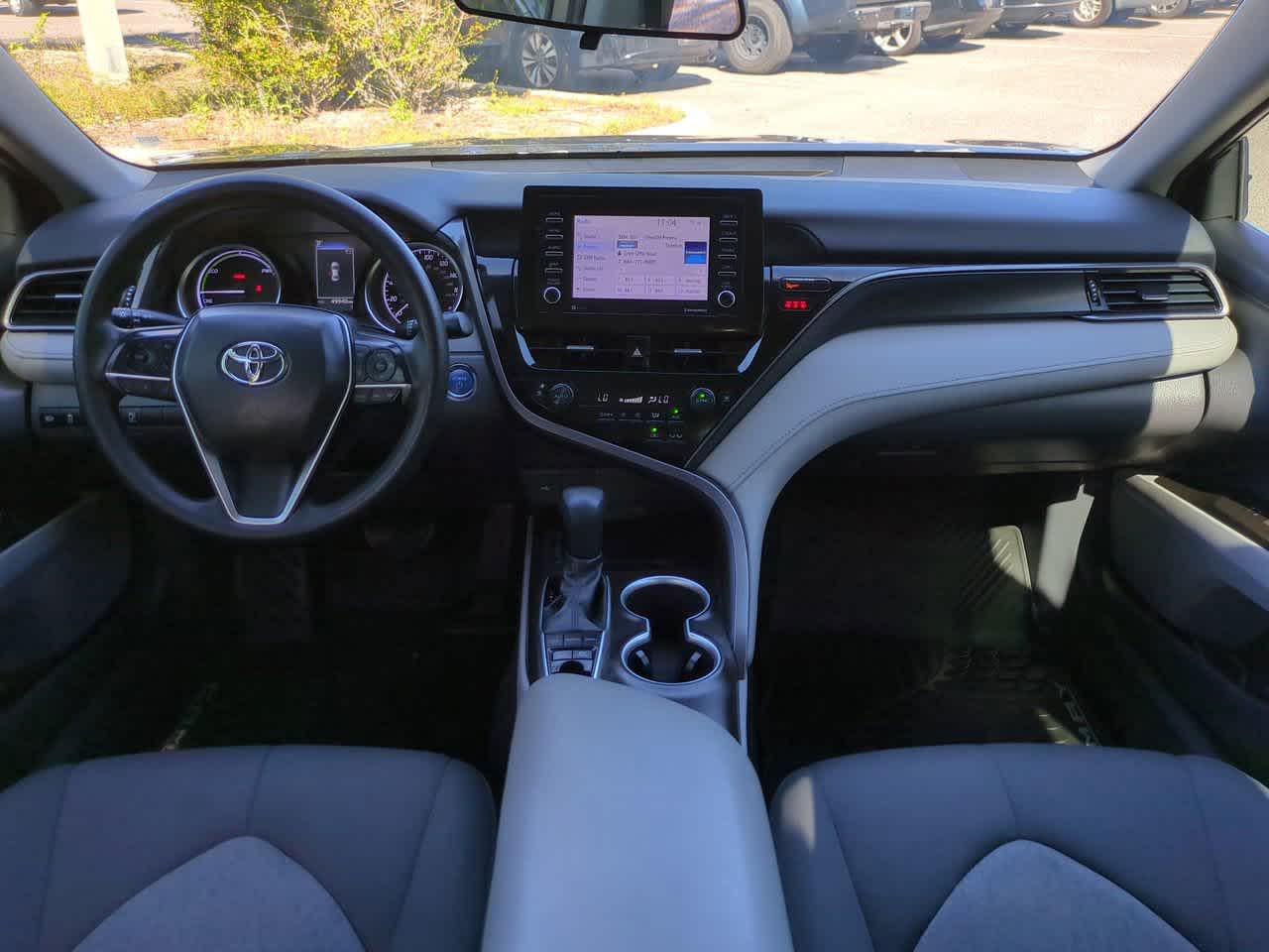 Thumbnail: 2021 Toyota Camry - 14