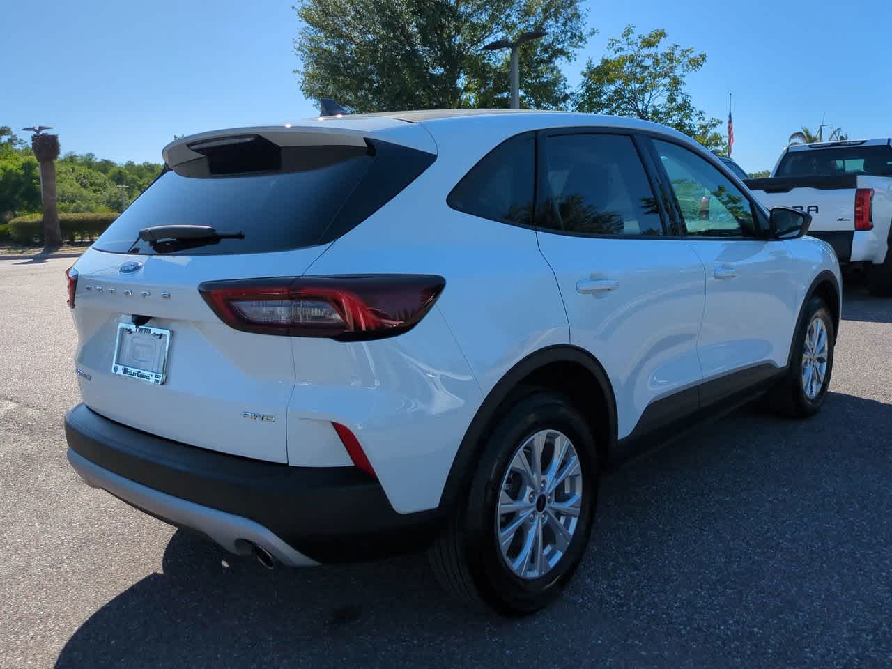 Thumbnail: 2025 Ford Escape - 6