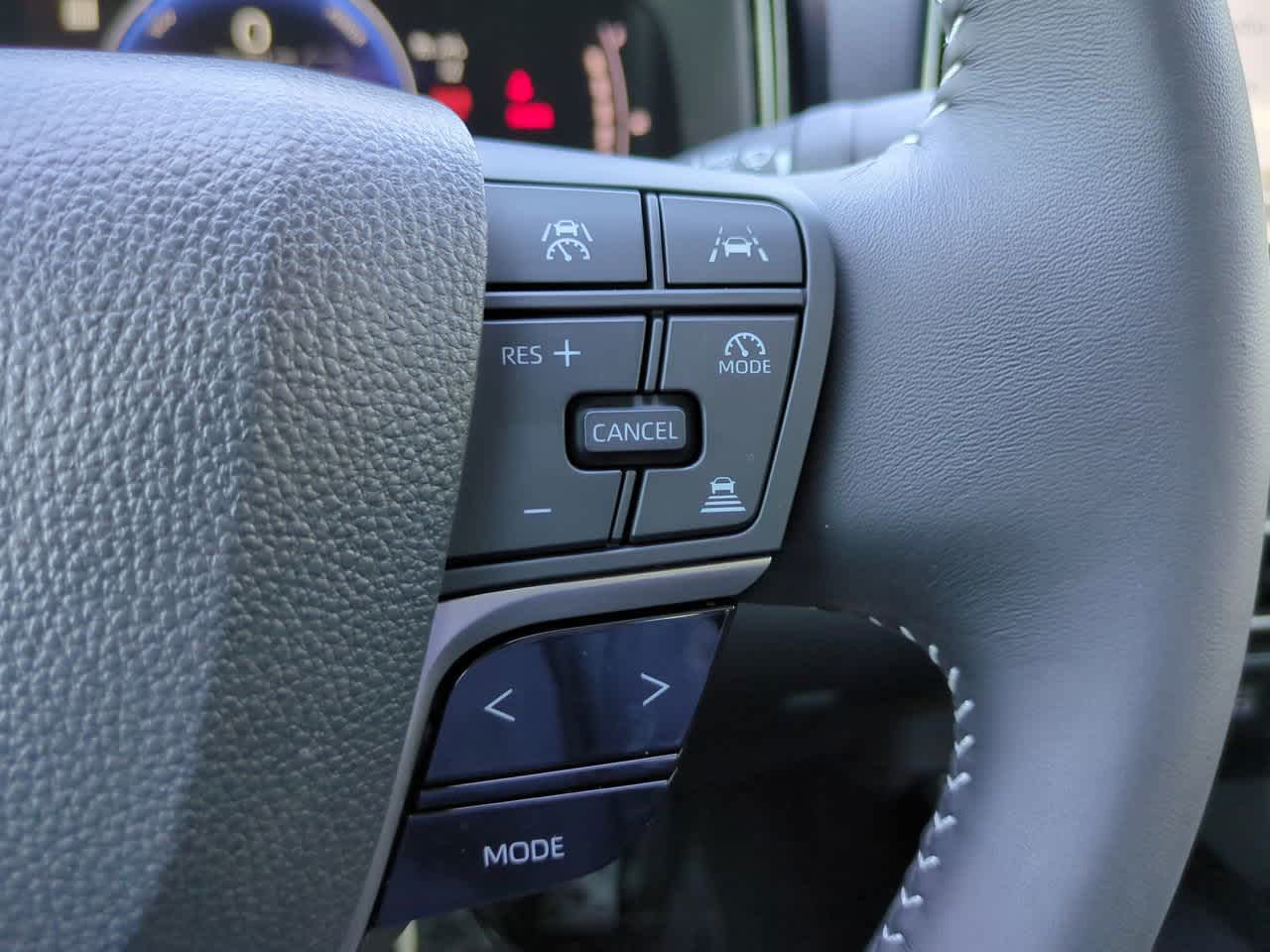 Thumbnail: 2025 Toyota Camry - 23