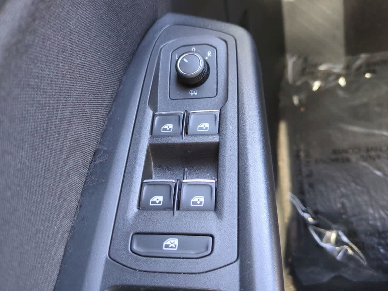 Thumbnail: 2018 Volkswagen Atlas - 22