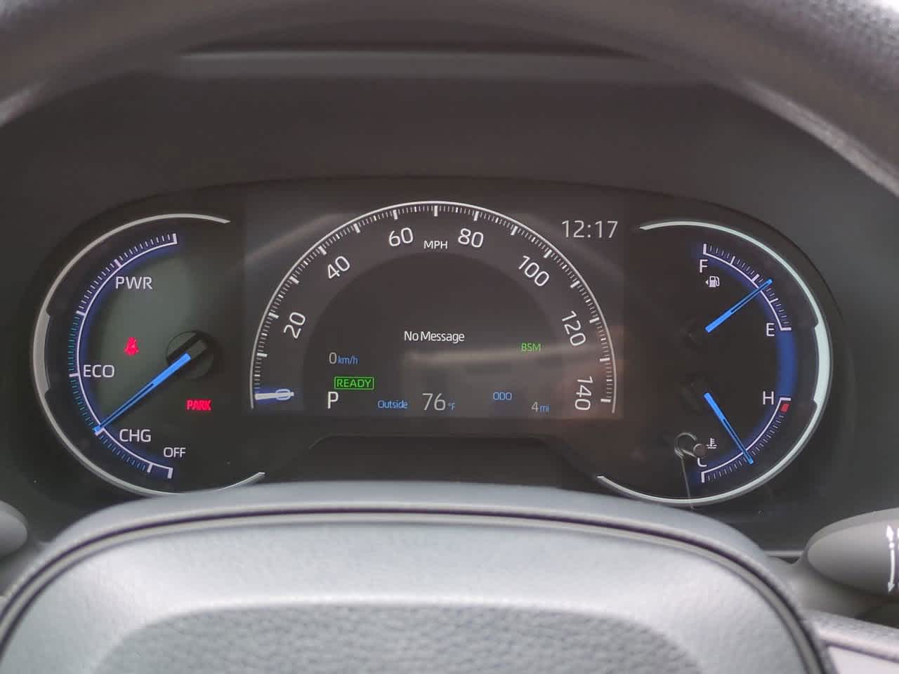 Thumbnail: 2025 Toyota RAV4 - 25