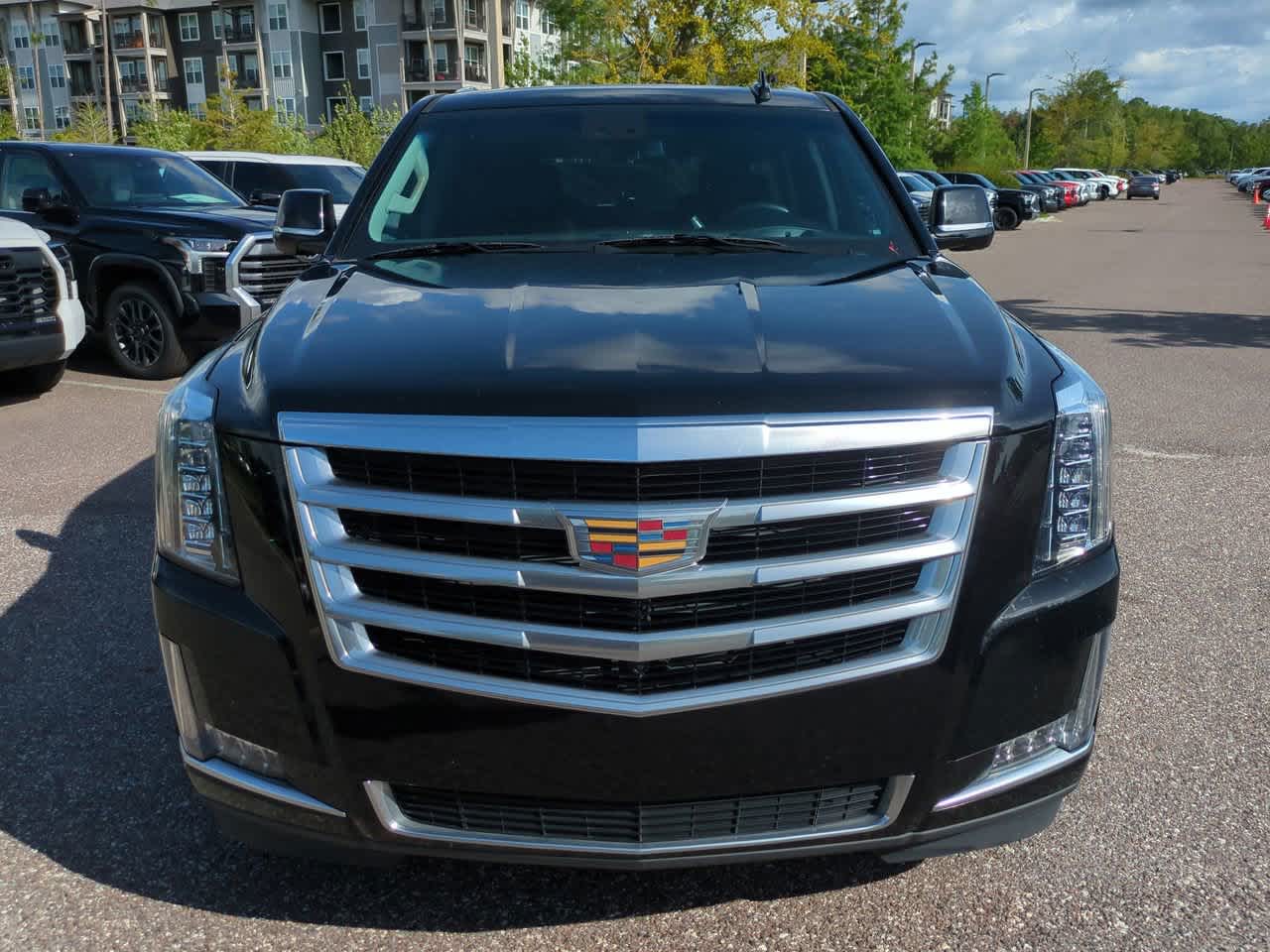 Thumbnail: 2019 Cadillac Escalade - 9