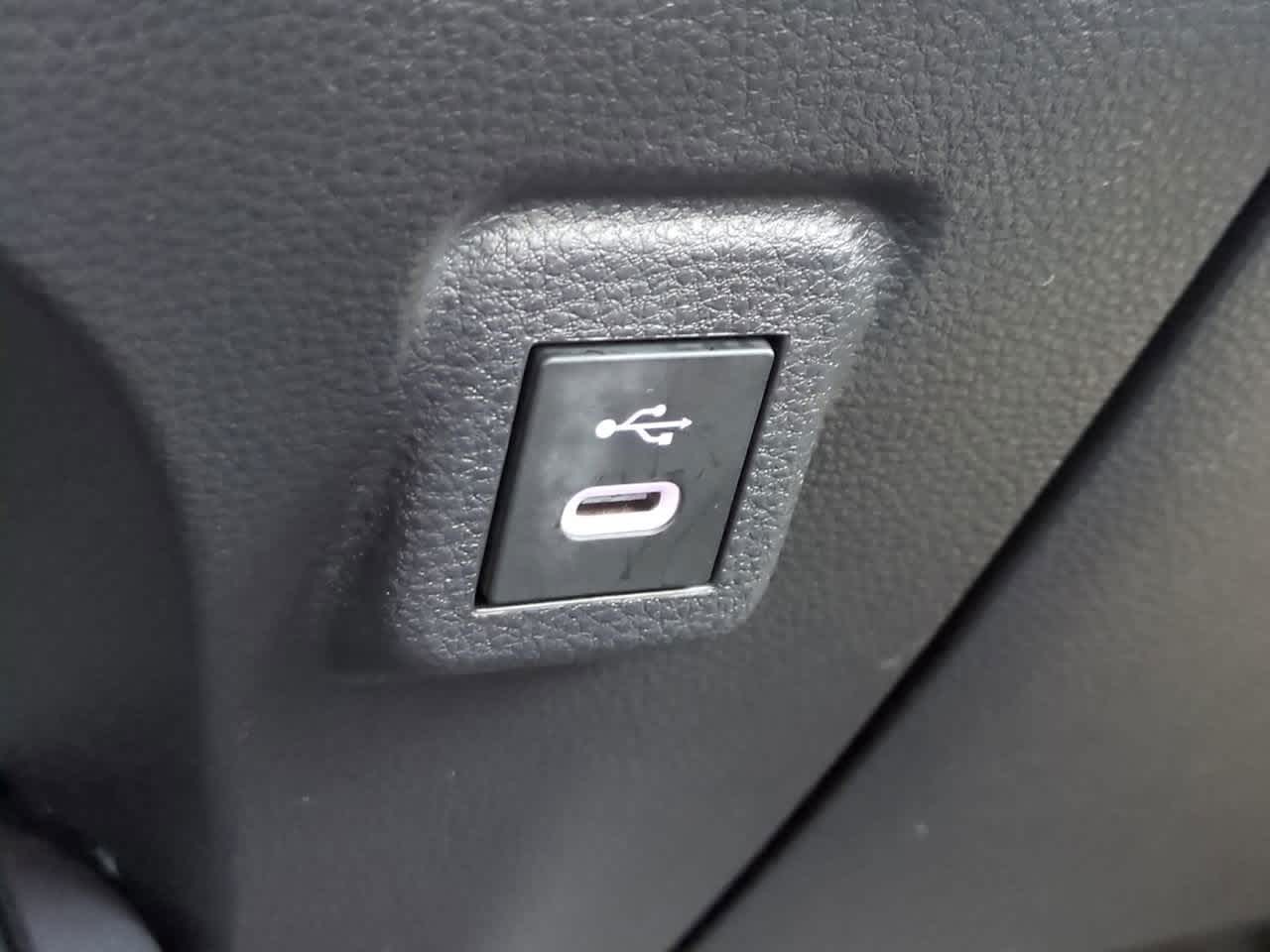 Thumbnail: 2025 Toyota Corolla - 20