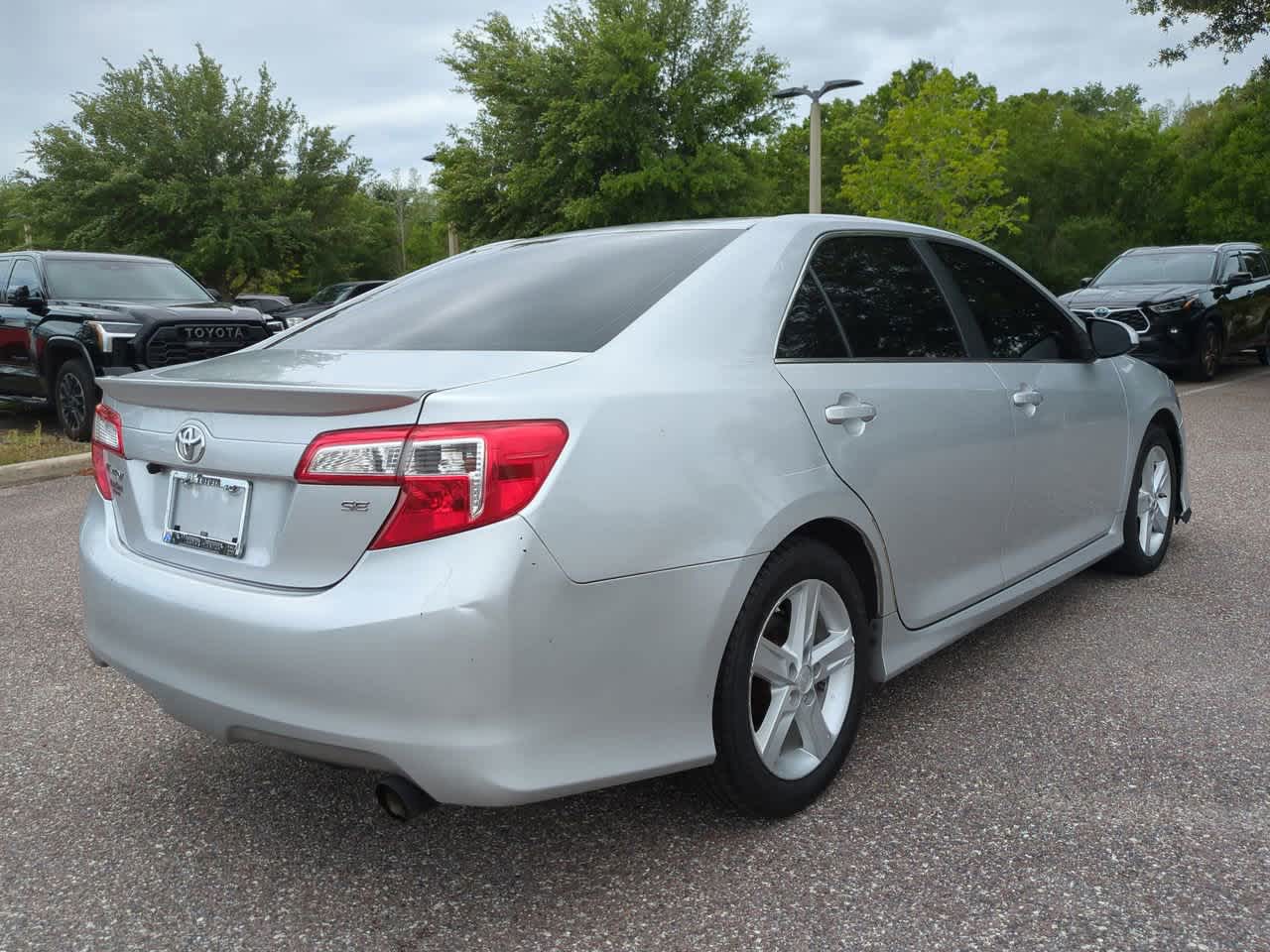 Thumbnail: 2014 Toyota Camry - 6