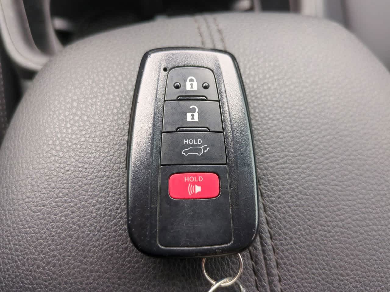 Thumbnail: 2023 Toyota RAV4 - 28