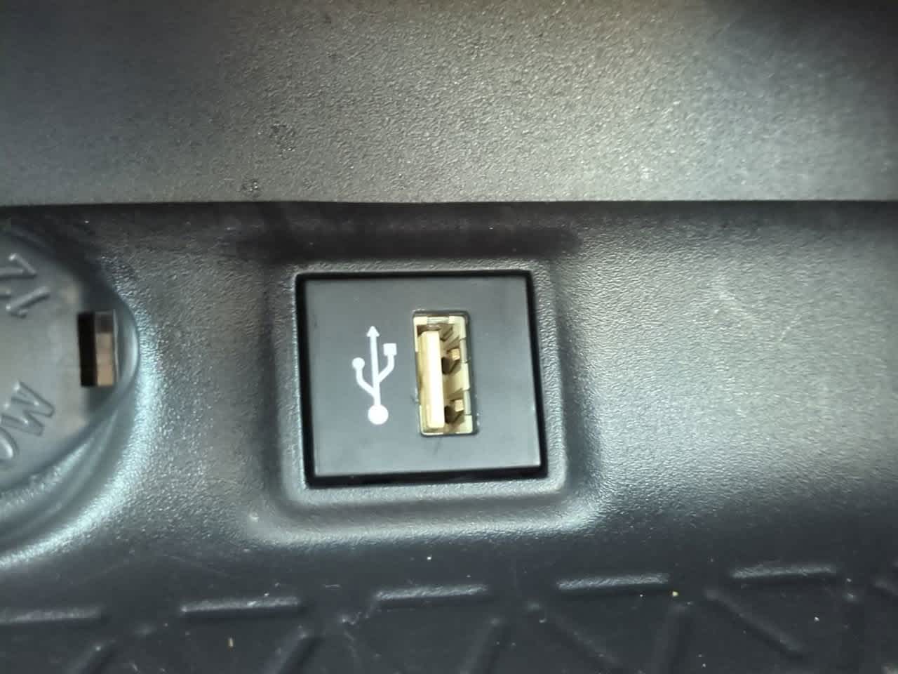 Thumbnail: 2024 Toyota RAV4 - 21