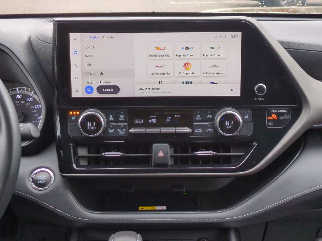 Thumbnail: 2023 Toyota Highlander - 18