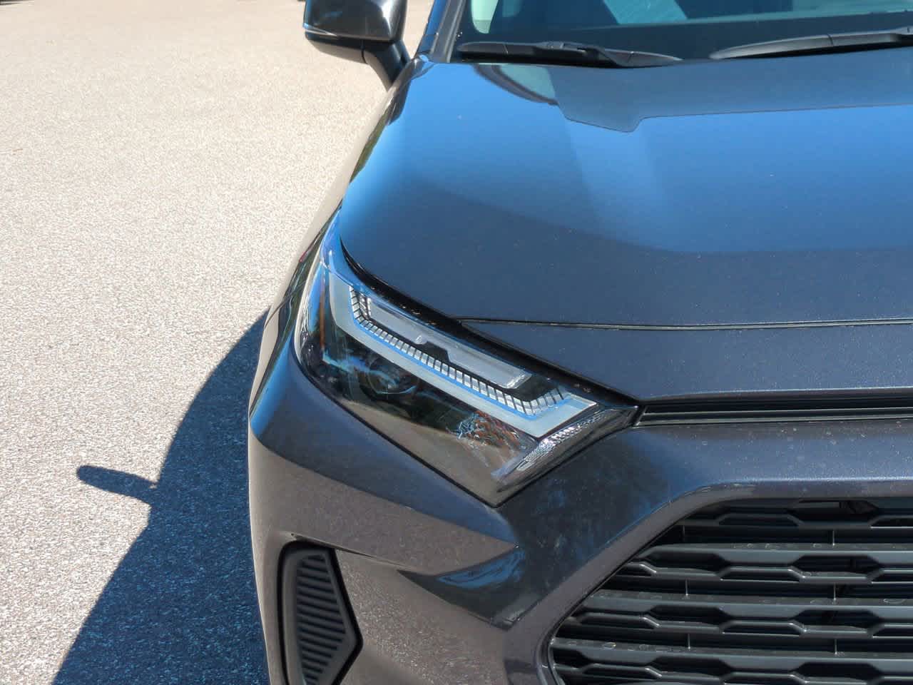 Thumbnail: 2025 Toyota RAV4 - 10