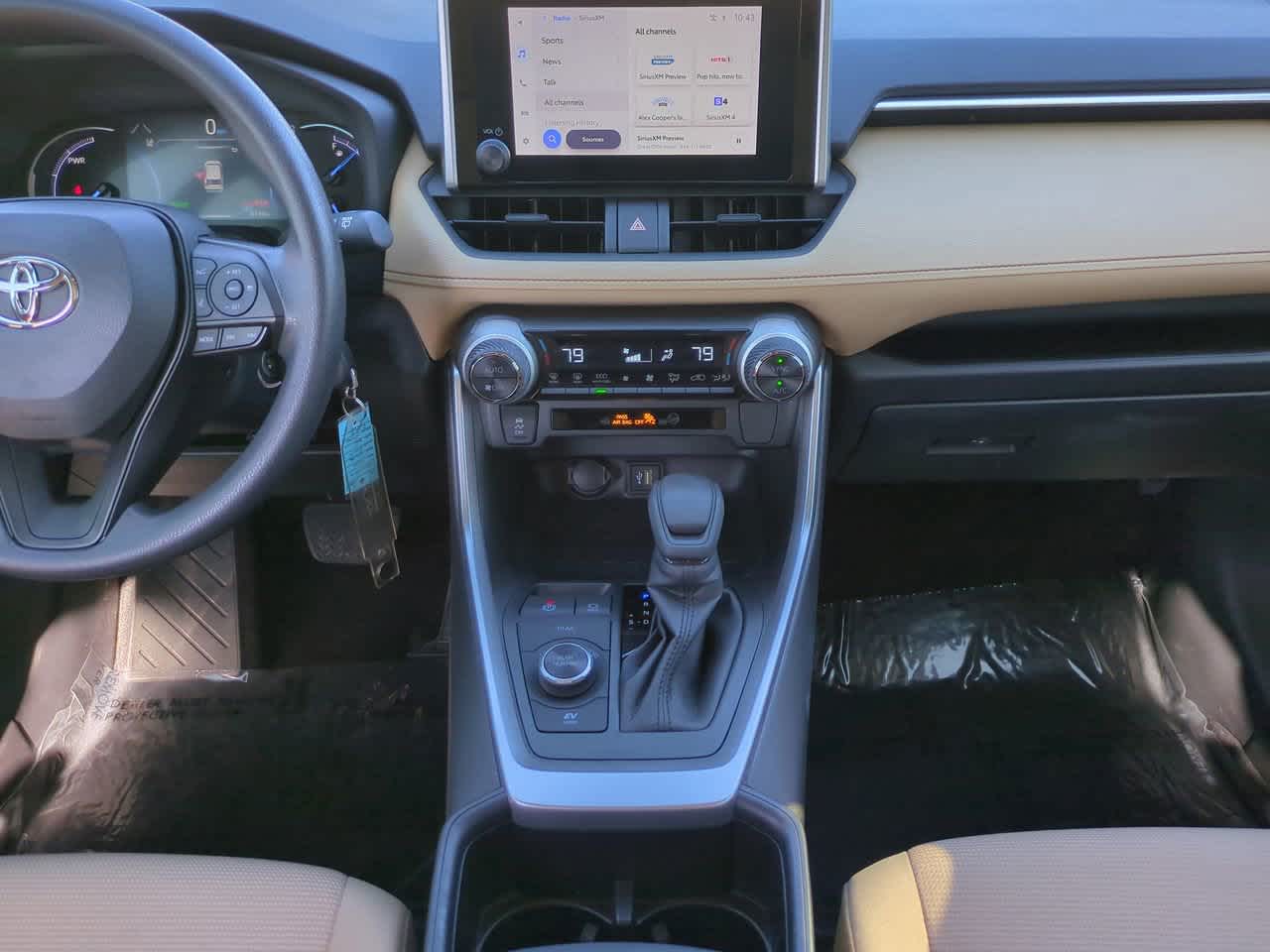 Thumbnail: 2025 Toyota RAV4 - 18