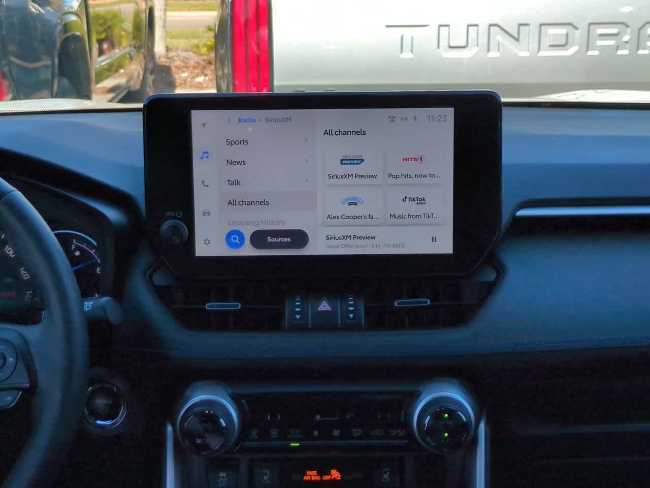 Thumbnail: 2023 Toyota RAV4 - 17