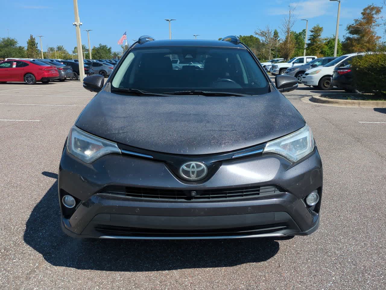 Thumbnail: 2017 Toyota RAV4 - 9