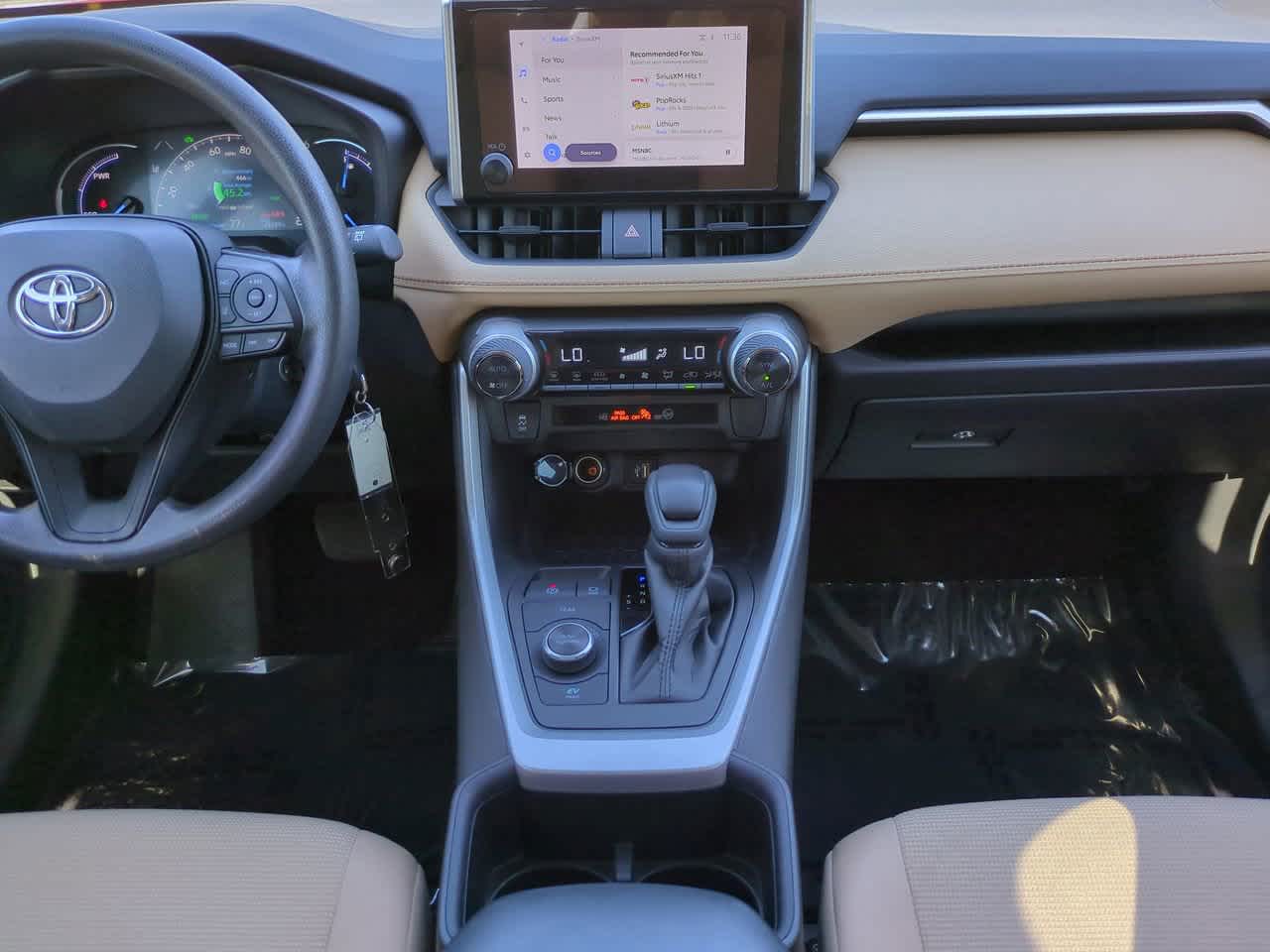 Thumbnail: 2024 Toyota RAV4 - 18