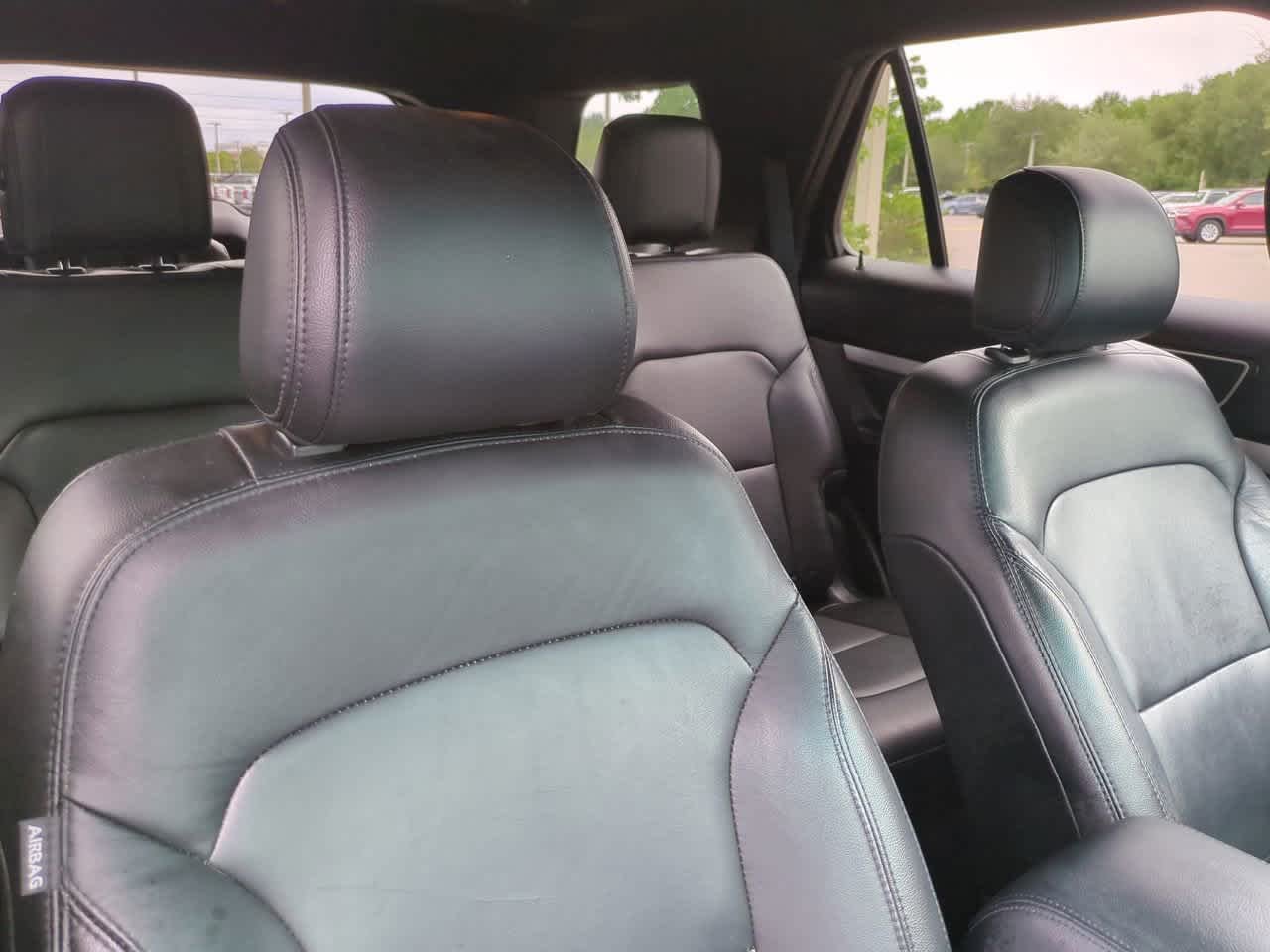 Thumbnail: 2016 Ford Explorer - 7