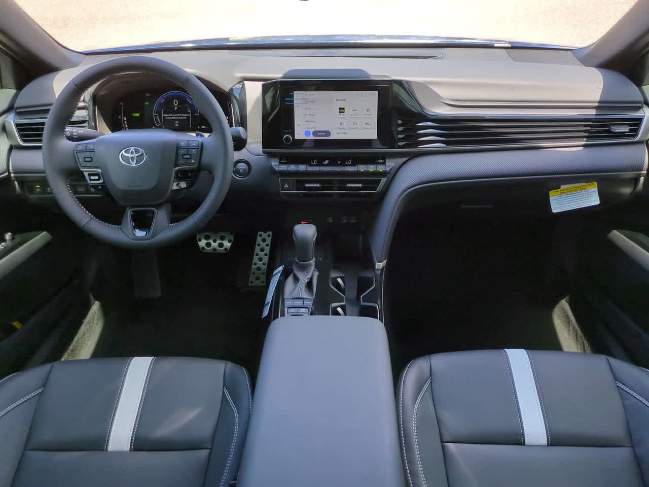 Thumbnail: 2025 Toyota Camry - 14