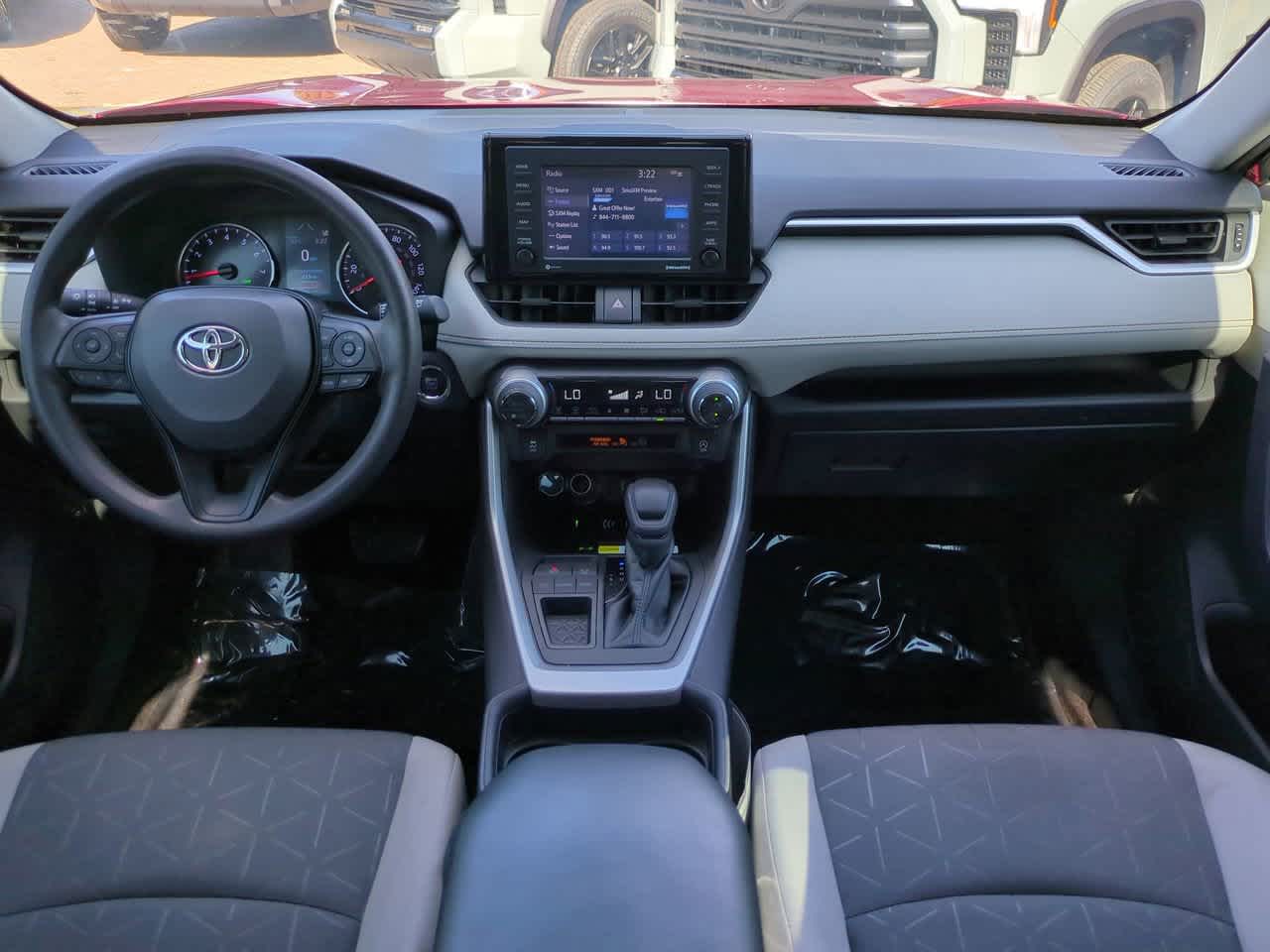 Thumbnail: 2021 Toyota RAV4 - 14