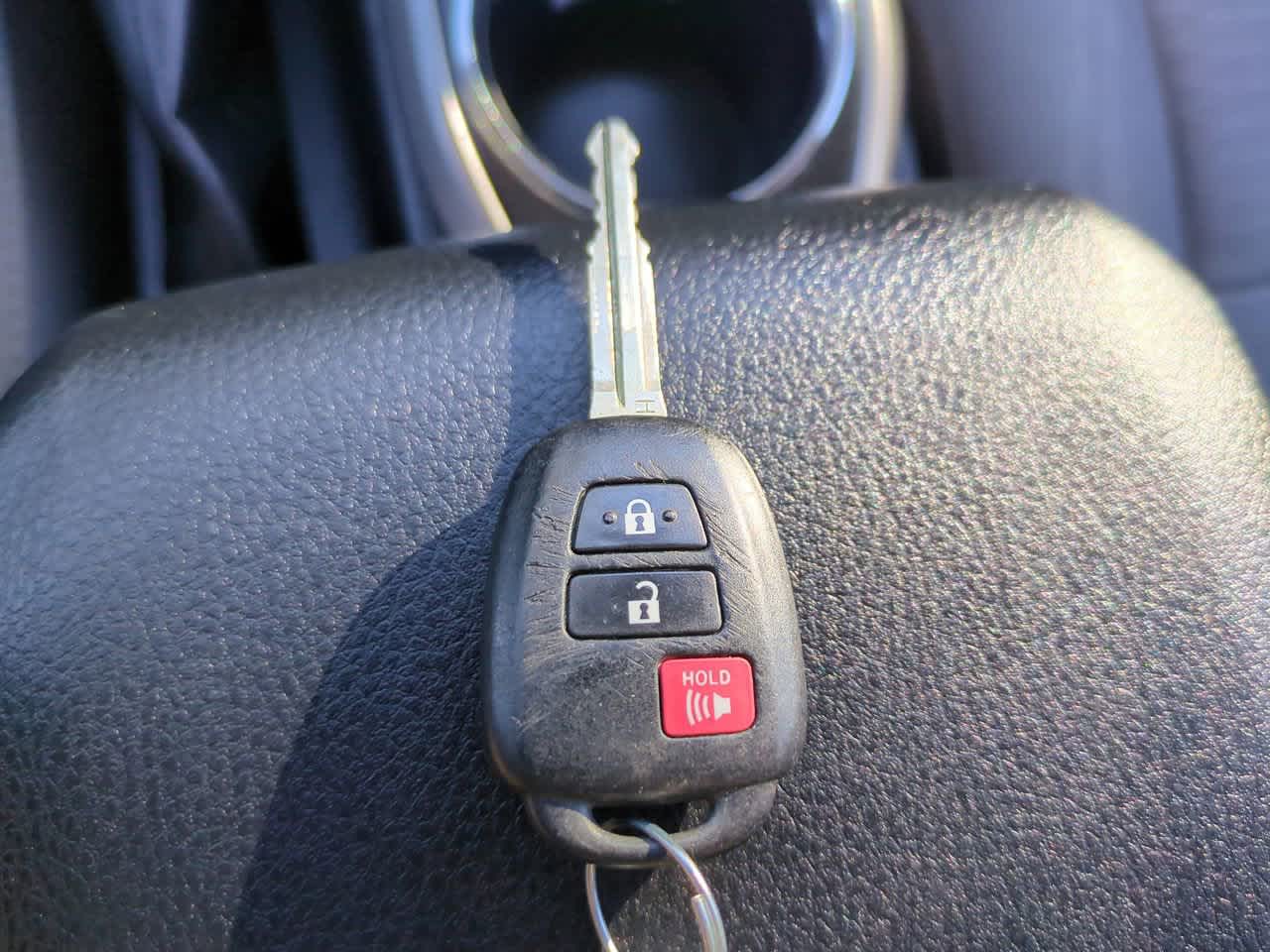 Thumbnail: 2017 Toyota Tacoma - 26