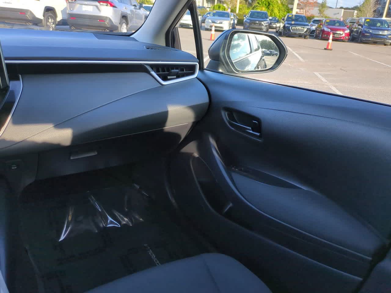 Thumbnail: 2023 Toyota Corolla - 16