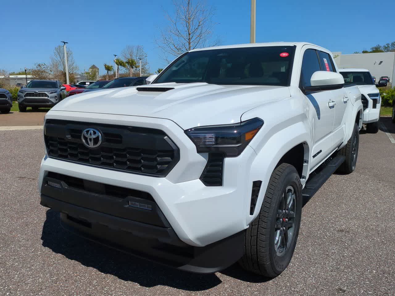 2025 Toyota Tacoma TRD Sport 2