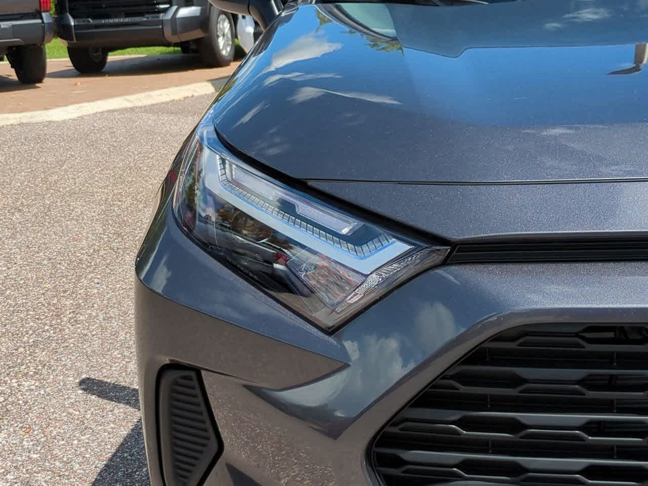 Thumbnail: 2025 Toyota RAV4 - 10