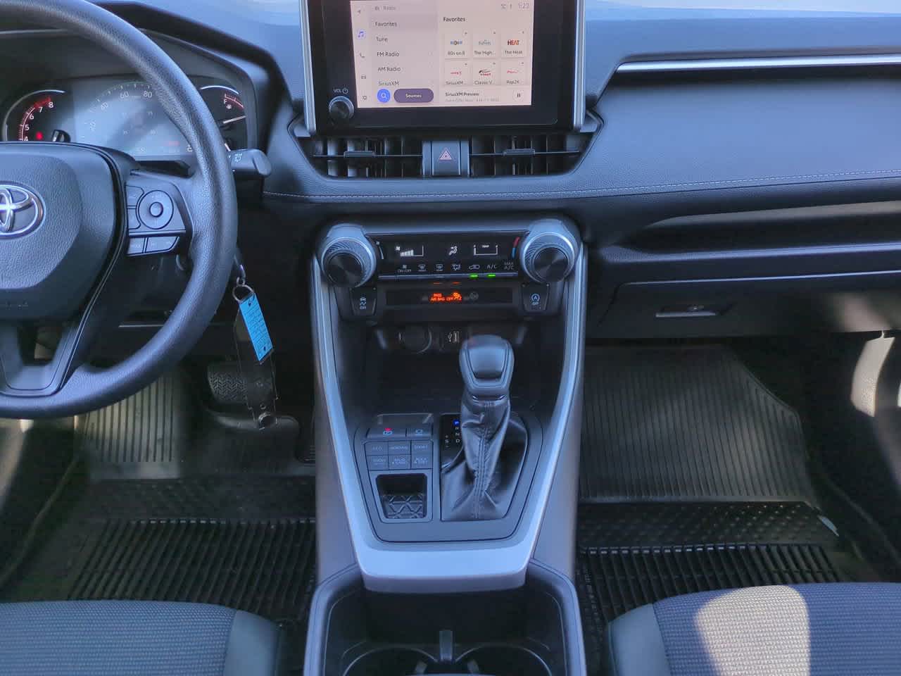 Thumbnail: 2025 Toyota RAV4 - 18